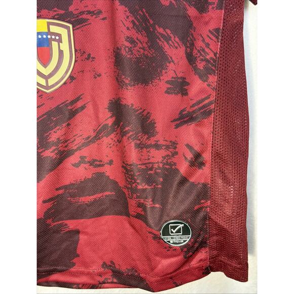 NWT Venezuela Soccer Jersey Slim Fit Size 28 Small Givova Red Burgundy Gold - Picture 3 of 7